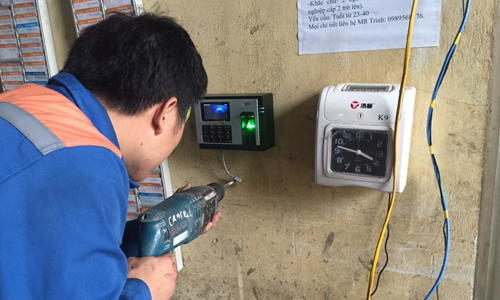 Lắp đặt máy chấm công tại Xã Tú Sơn, Huyện Kiến Thụy Hải Phòng