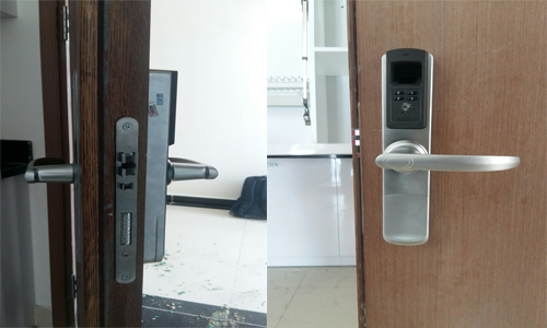Lắp khóa cửa vân tay Adel 5500 (4in1) cho căn hộ số 7 tầng 25 Tòa Nhà SHP Plaza Hải Phòng