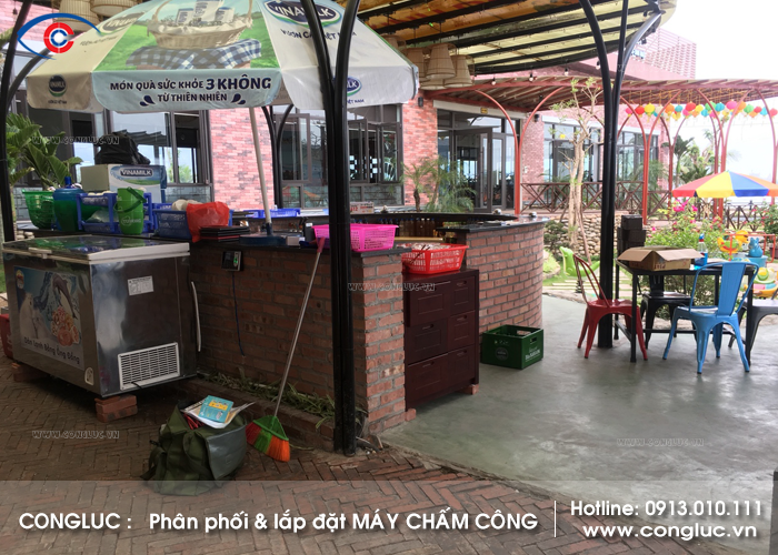 Lắp máy chấm công nhà hàng Hải Sản Biển Xanh tại Cẩm Phả Quảng Ninh