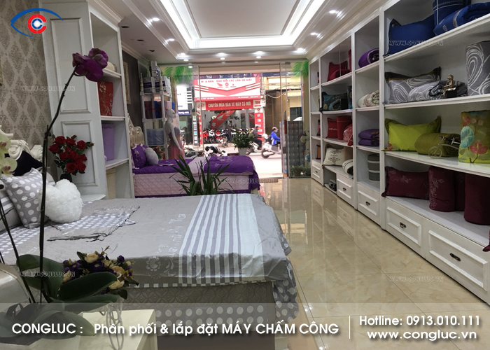 Lắp máy chấm công tại 59 Lạch Tray cửa hàng chăn ga gối Hà Minh Giang